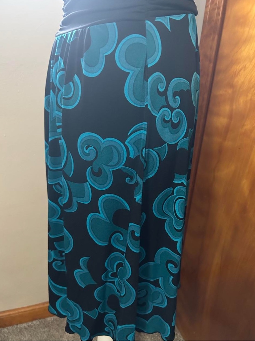 Vintage 2000’s Trixxi blue and black halter dress size Small perfect condition! - Picture 7 of 8
